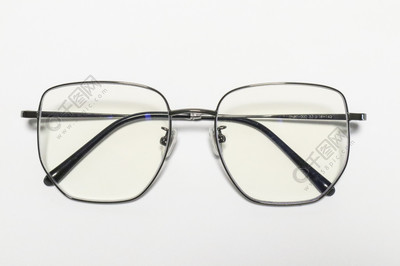 藍光防護與近視矯正 專業(yè)眼鏡產品實拍解析